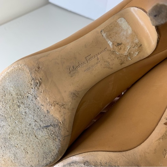 Salvatore Ferragamo Tan Brown Nude Bow Tie Front Party Pumps Heels Size 7 - Picture 13 of 16